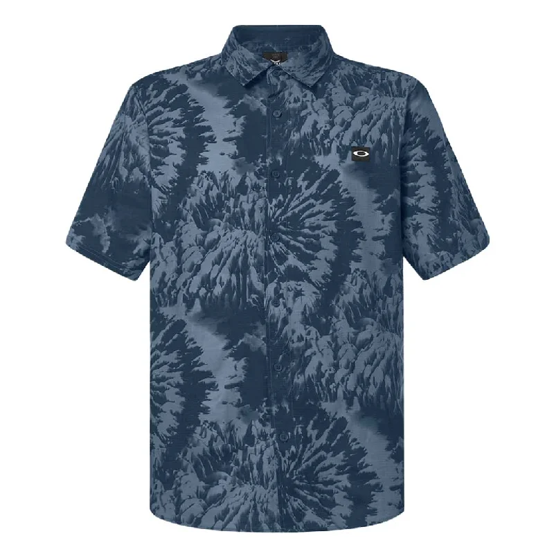 Oakley - Men's MTN Dyed Woven Short Sleeve Shirt (FOA403752 9PA)