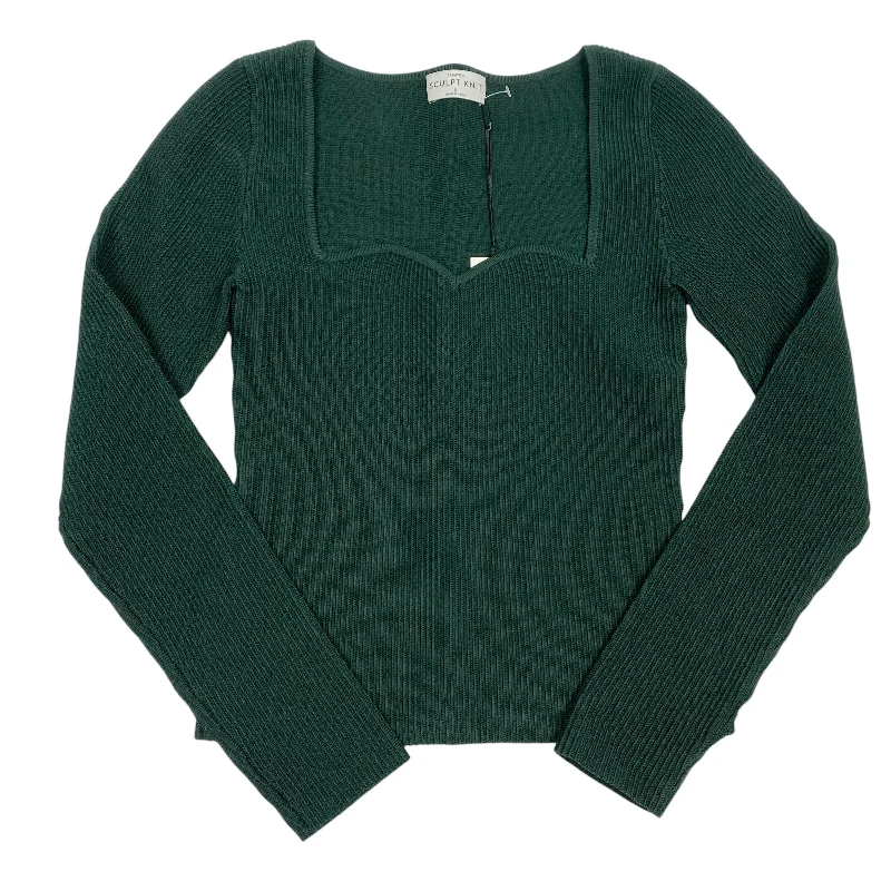 Top Long Sleeve By Babaton In Green, Size: S