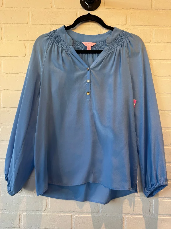 Top Long Sleeve Designer By Lilly Pulitzer In Blue, Size: Xs