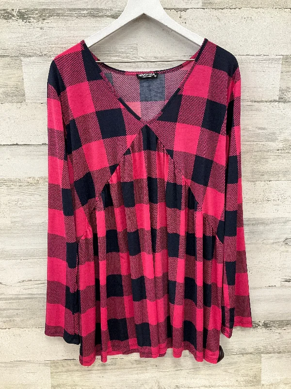 Top Long Sleeve By Heimish Usa In Checkered Pattern, Size: 2x